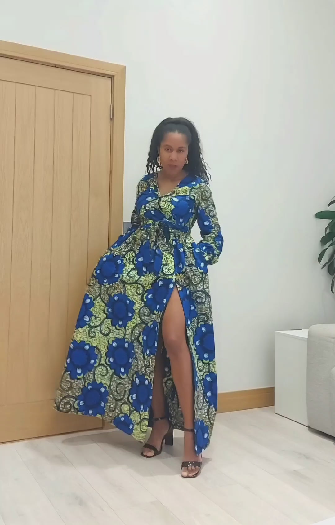 Load video: African Print Maxi Dress with Concealed Pockets &amp; Zip Slit