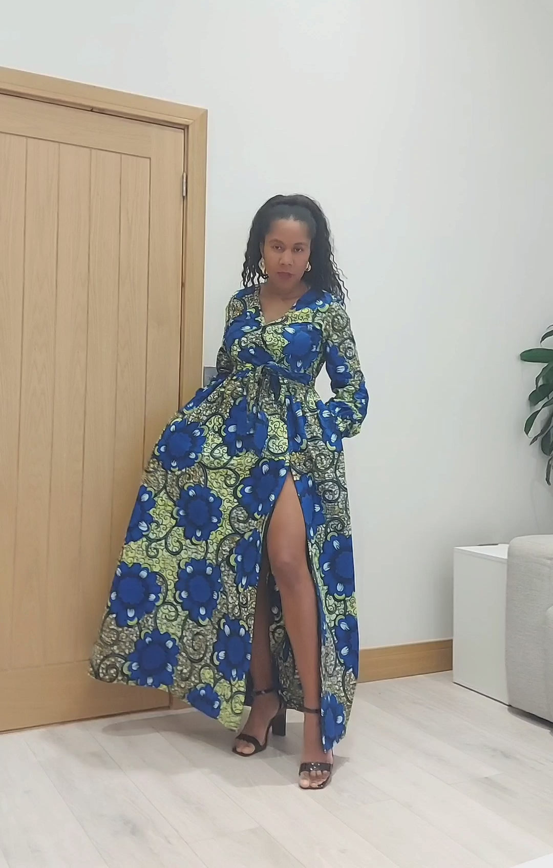 Load video: African print long-sleeved dress