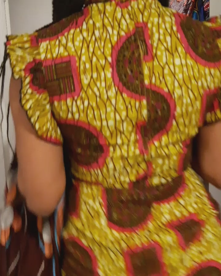 Load video: Açucena Mini Dress